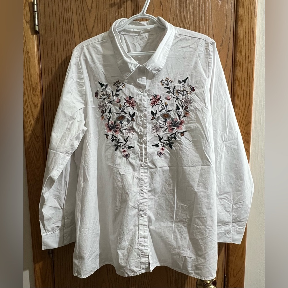 August Mist Embroidered Women’s 2X